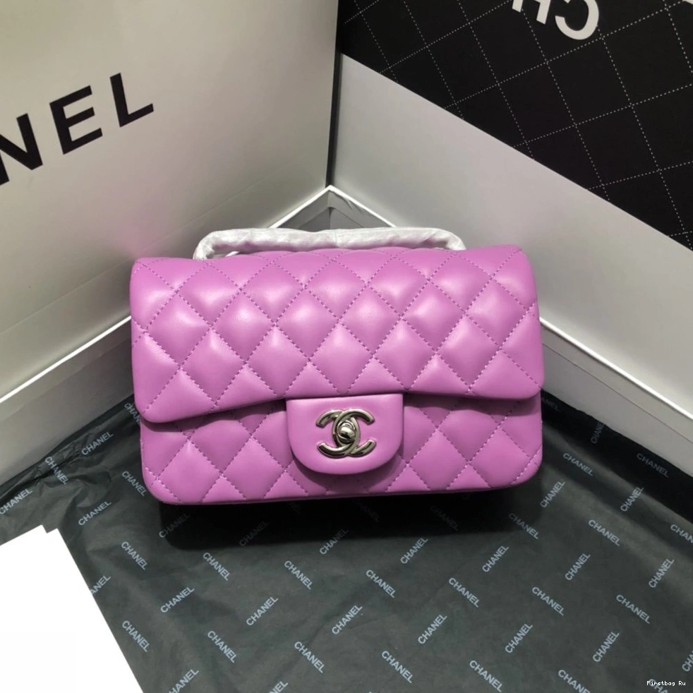 FLAP CHANEL BAG LAMBSKIN 0811